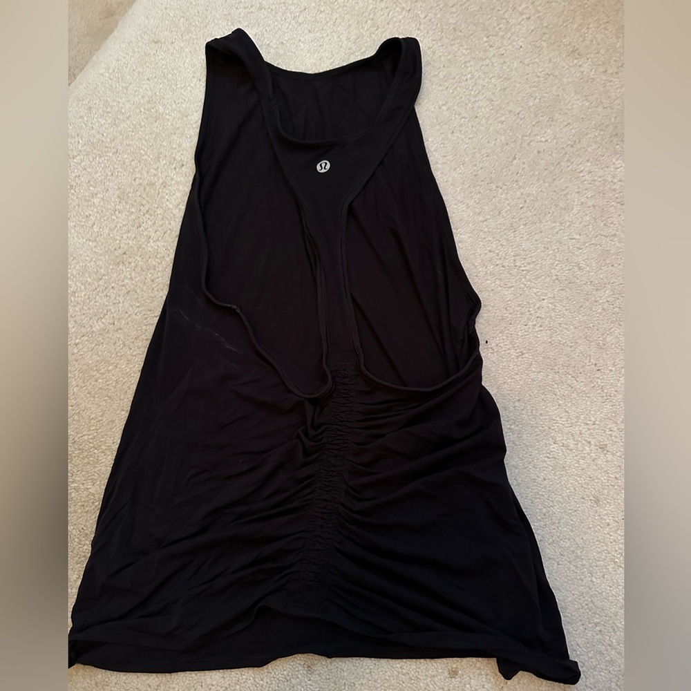 Lululemon tank top